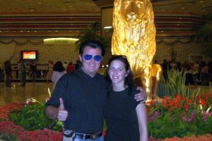 Rusty & Kathy im MGM Grand Hotel in Las Vegas.jpg