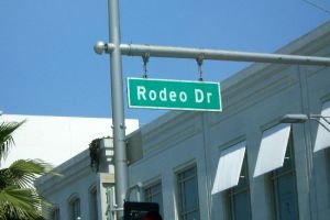 Das beruehmte Zeichen am Rodeo Dr