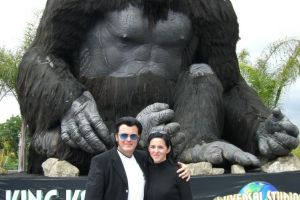Rusty und Kathy mit King Kong - Universal Studios CA