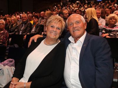 Mutti und Papa - nach 50 Hochzeitsjahren immer noch verliebt