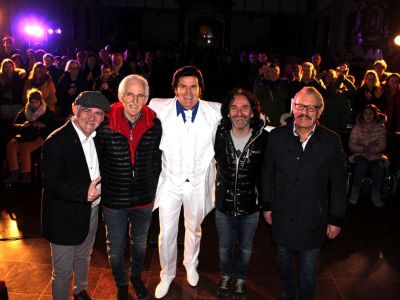 Thomas Wimmer, Elmar Stüttler, Rusty, Joe Fritsche und Rusty´s Freund Kurt Nuderscher - Standing Ovation