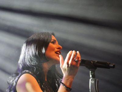 Kathy singt Solo mit Klavier das wunderschöne Lied - My Heavenly Father