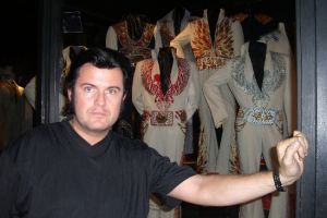 Einige original Kostueme von Elvis Presley - Ausstellung in Graceland